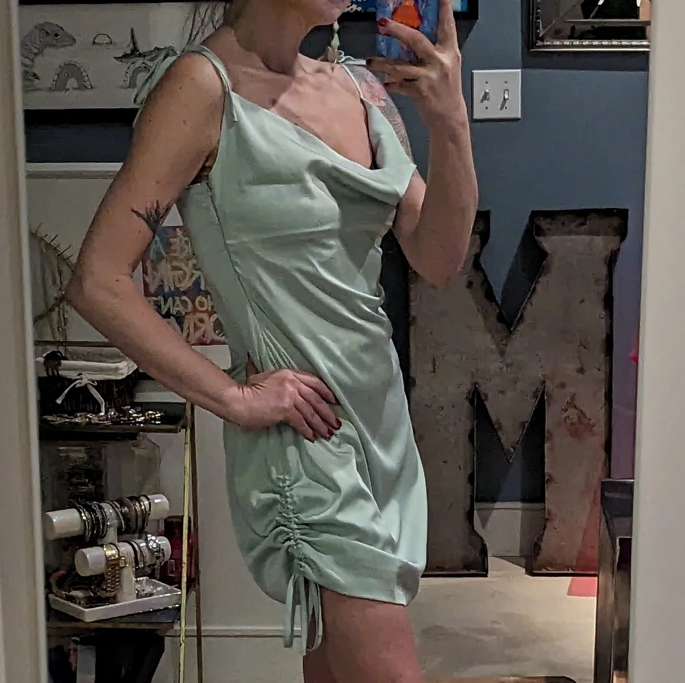 Wilfred Only Ruched Mini Slip Dress Cowl Neck Satin Side Drawstring Mint Sz M - Picture 10 of 13